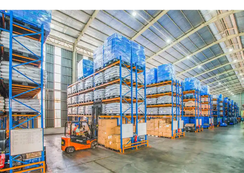 مستودعات تخزين عفش بالرياض